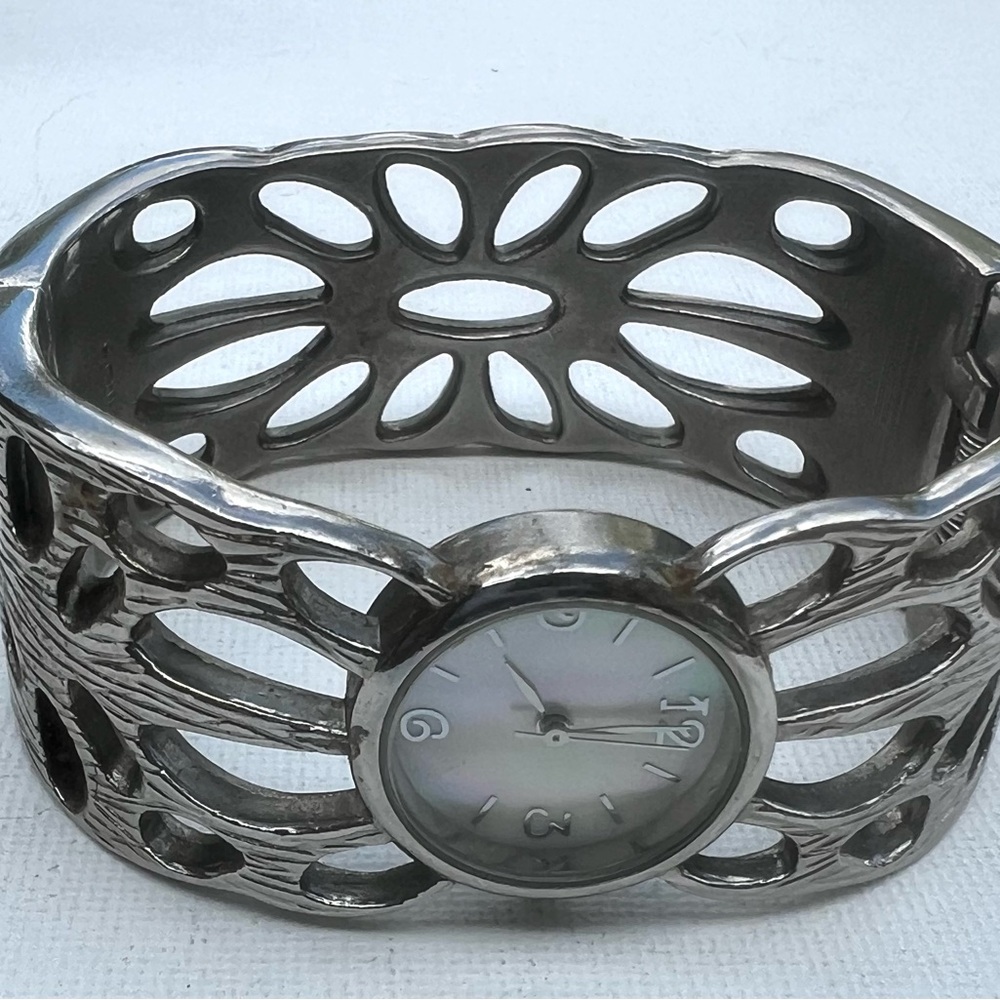 Allude Silver Cutout Cuff‎ Watch